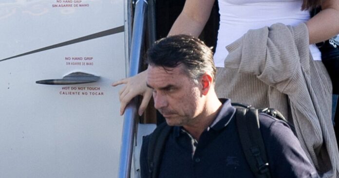 Misiones: jueza ordenó preservar cámaras por salida de Flávio Bolsonaro
