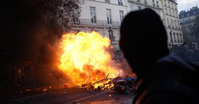 Francia: incendios, saqueos y enfrentamientos en plena campaña electoral