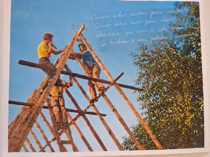 El poema que cayó en Coronda, fuera de Entre Ríos, unió a dos presos políticos