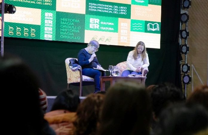 La segunda Feria Provincial del Libro abrió sus puertas en Concordia