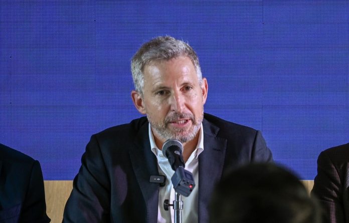 Frigerio en París: Entre Ríos busca inversores europeos