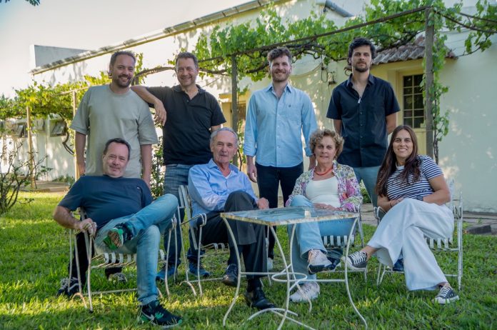 “La curiosidad es parte del ADN”: Las Camelias cumplió 90 años