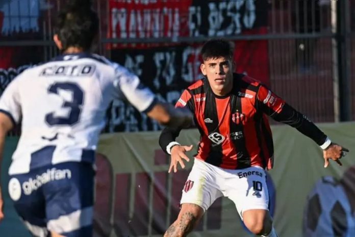 Patronato visita al líder Tristán Suárez en Ezeiza
