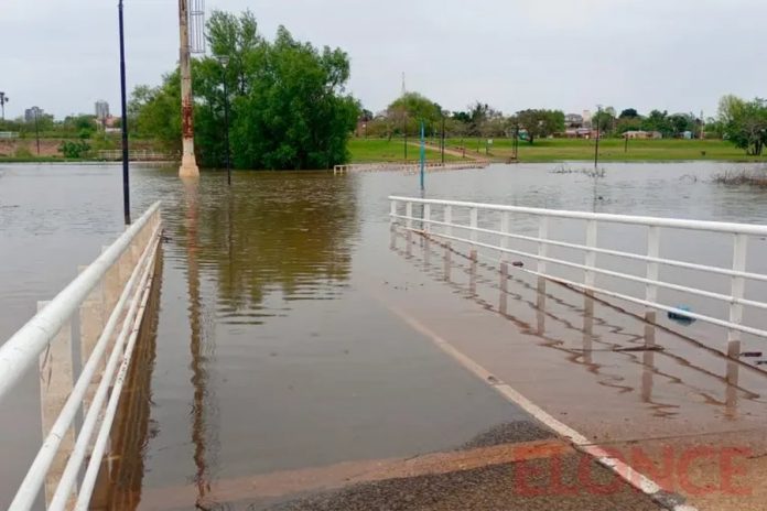 Río Uruguay en Concordia: la crecida podría llegar al nivel de evacuación