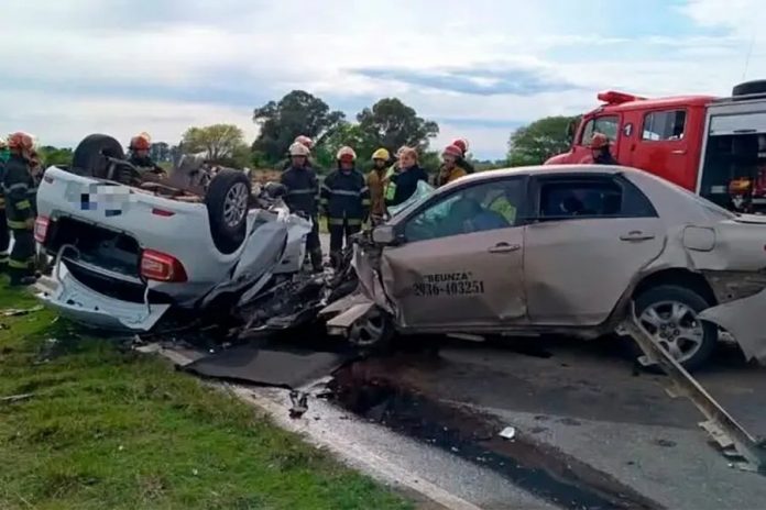 Cuatro muertos en un choque frontal en una ruta bonaerense