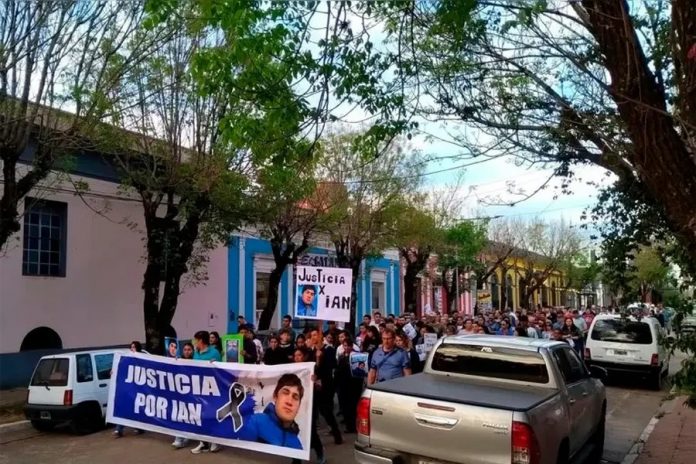 Marcha en Colón por Ian Sampallo: la madre aún no recibe respuestas