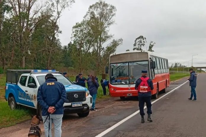 Secuestro de drogas en un control a colectivos en Concordia