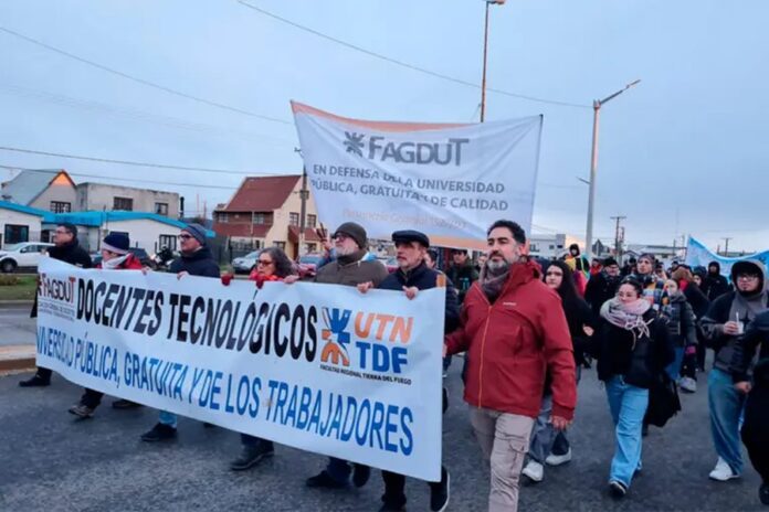 Docentes de la UTN pararán cuatro días: sin clases presenciales ni virtuales