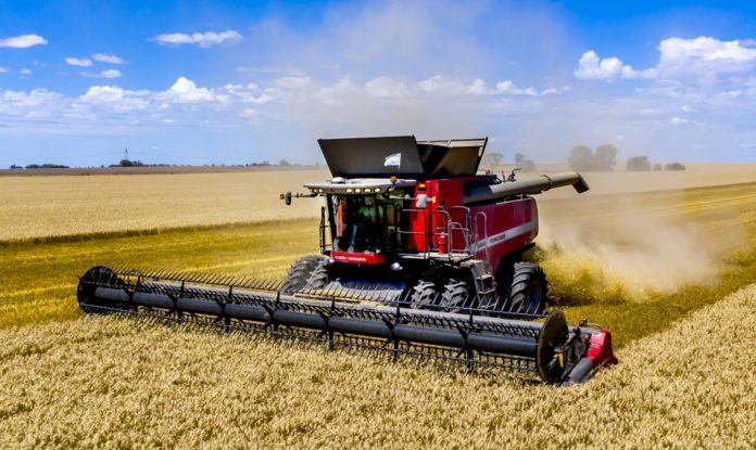 Cayeron 20,6% interanual los patentamientos de máquinas agrícolas en septiembre