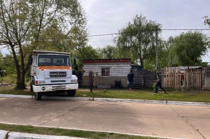 Bajó el río Uruguay en Concordia: seis familias ya vuelven