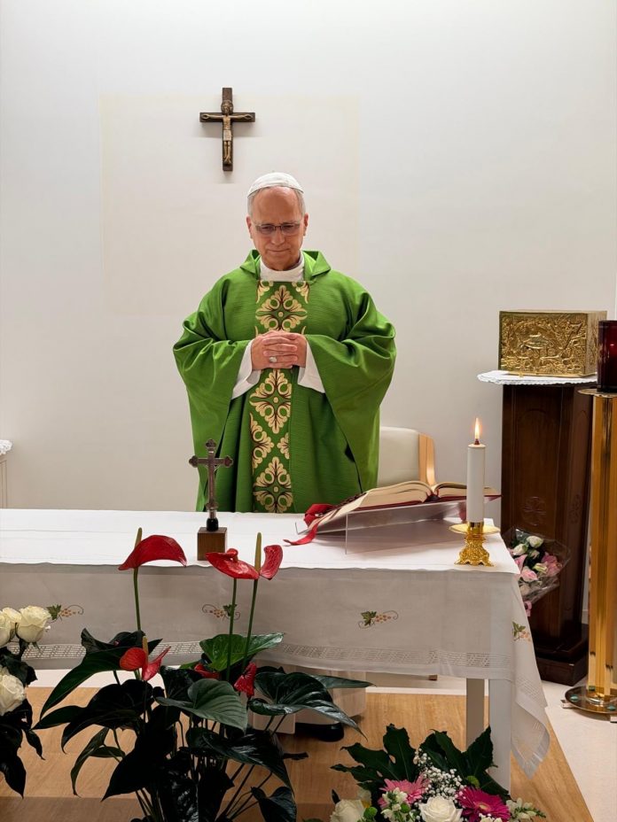 León XIV: mejora constante y regreso al Ángelus