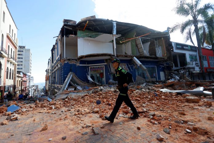 Terremoto en Panamá: proponen abrir escuelas y canchas para damnificados