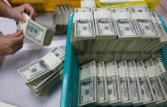 Dólar hoy: el oficial a $1.540 y el blue en $1.555