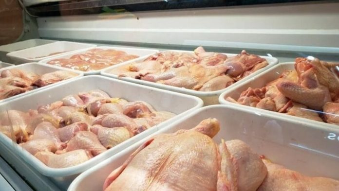 El pollo le ganó a la carne en Argentina: el dato histórico
