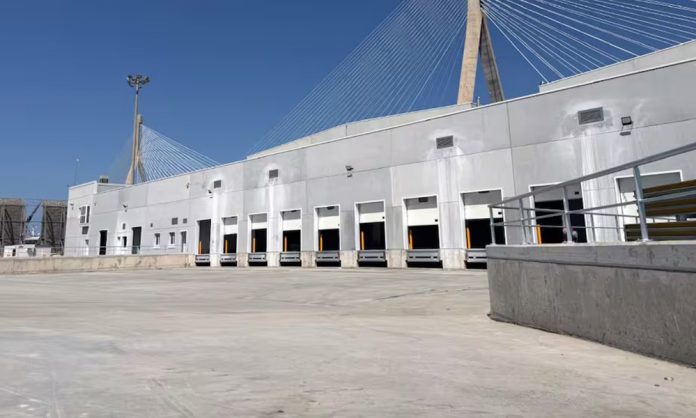 El grupo de Puerto Ibicuy suma un hub refrigerado en Cádiz y amplía su red