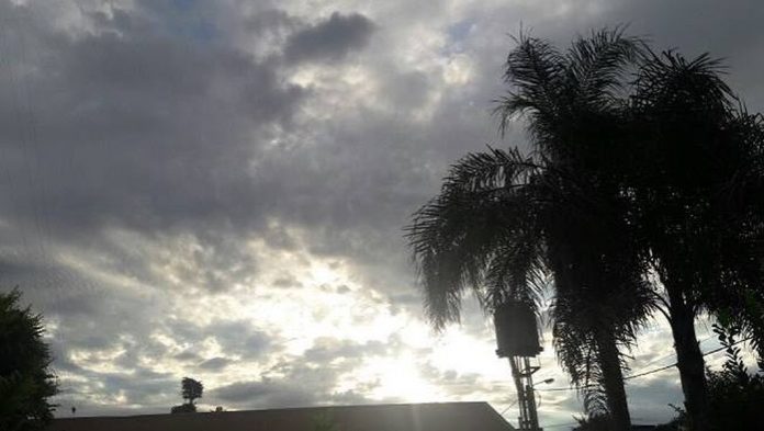 Lluvias probables hoy en Concordia y otras ciudades: mejora el sábado