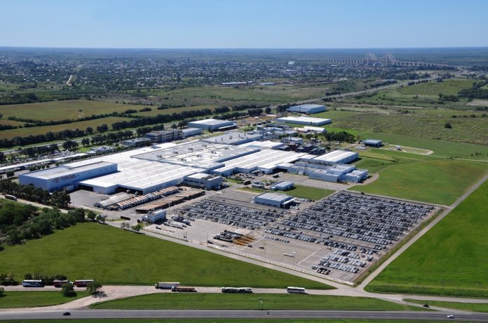 Toyota invertirá U$S 1.300 millones en Zárate y proyecta 2.600 empleos
