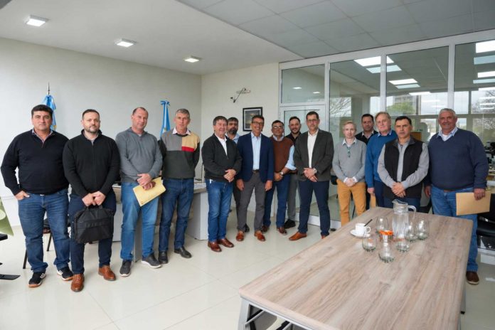 Créditos para redes eléctricas: Enersa y Entre Ríos firman con cooperativas