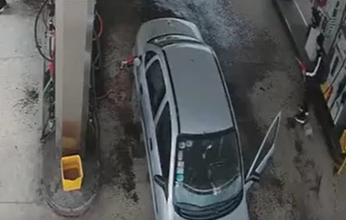 En Merlo, Buenos Aires: un joven quiso incendiar una estación con nafta